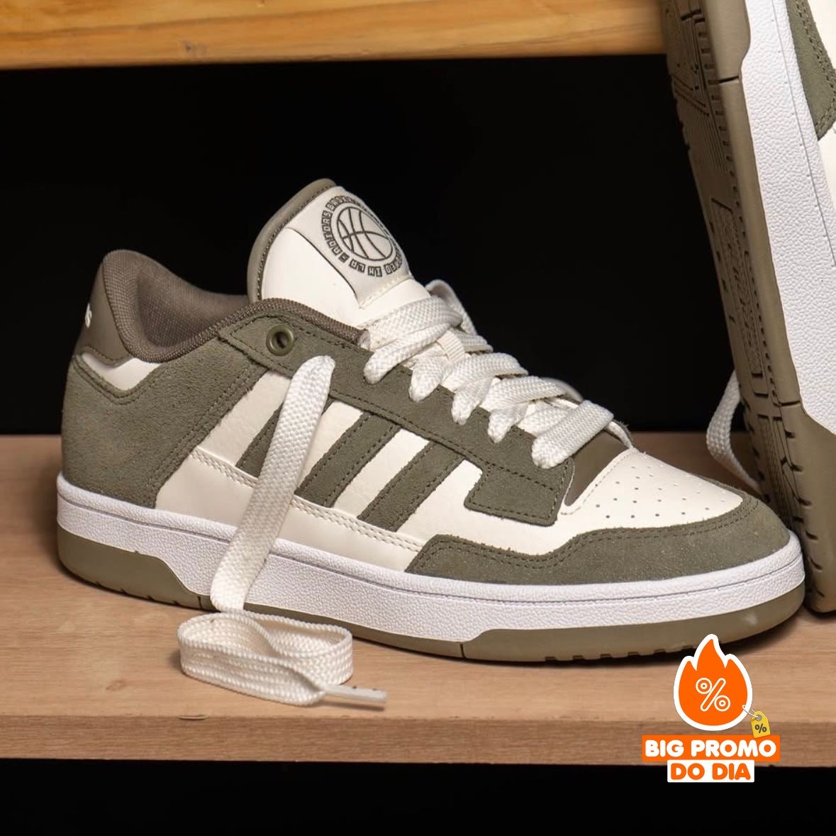 Tênis Rapid Court Low adidas