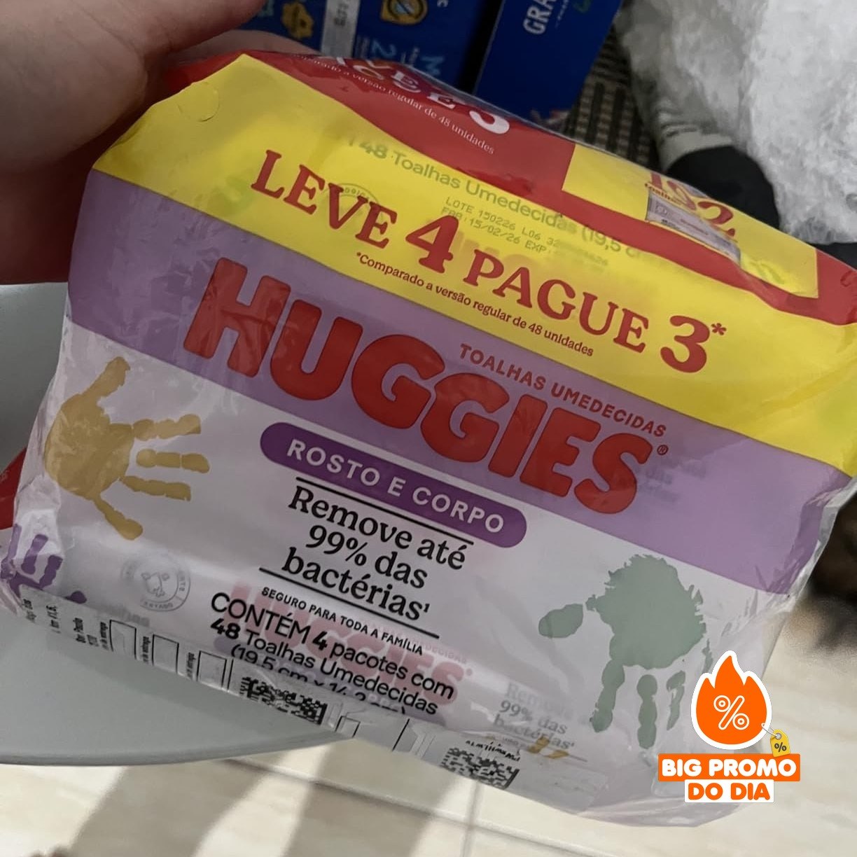 Lenços Umedecidos Huggies Rosto e Corpo Limpeza 4 x 48 Un