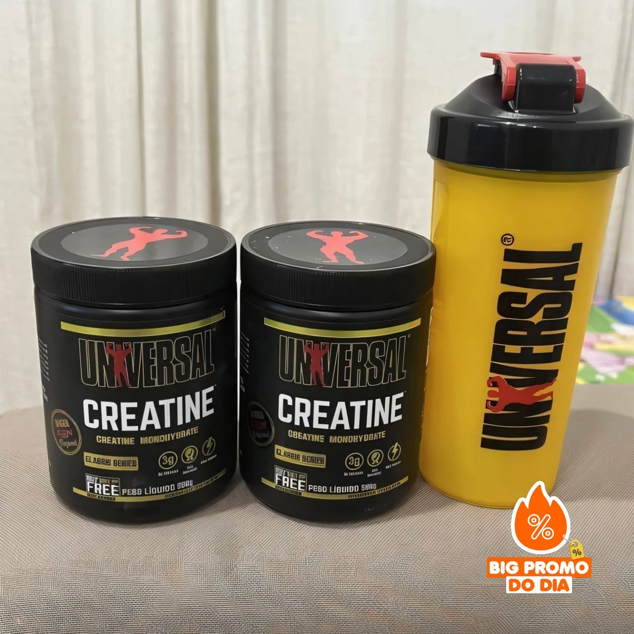 Creatina Monohydrate Universal Nutrition em Pó 200g com Coqueteleira