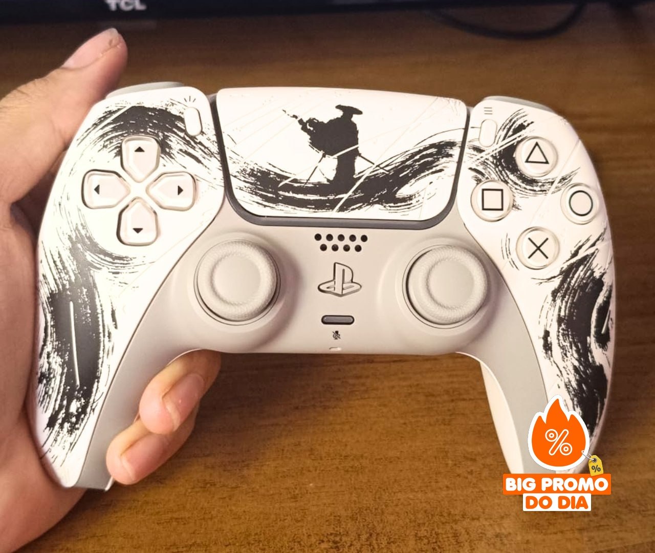 Controle sem fio PlayStation 5 DualSense Edição Limitada Black: Ghost of Yōtei