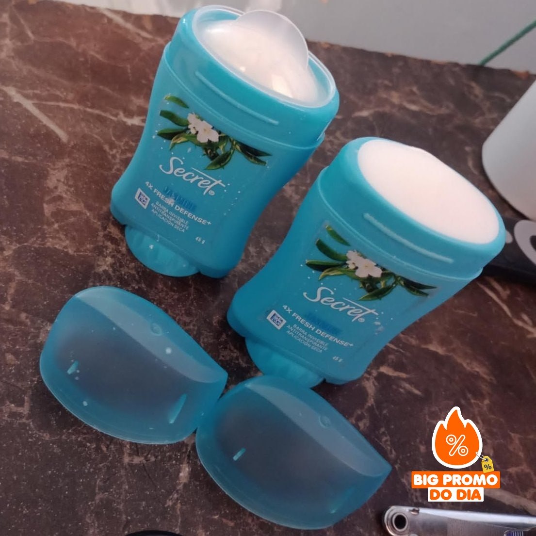 Desodorante Antitranspirante Secret em Barra Jasmine | 45g