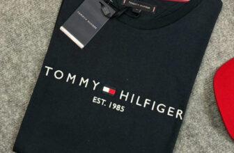 VIRE UM OUTDOOR DA TOMMY 👕 Camiseta Tommy Hilfiger Masculina…
