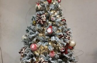 CLIMINHA DE NATAL 🎄 Árvore de Natal Nevada 1,8m 1000…