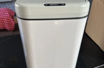 SEM ENCOSTAR A MÃO MELECADA ✅ Lixeira Automática Sensor de…