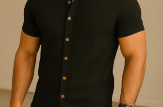 TU SÓ TEM CAMISETA NESSE GUARDA ROUPA, TOME 👕 Camisa…