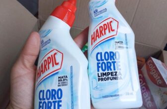 PRA TU DAR UM JEITO NESSE BANHEIROOO 🫧 Harpic Cloro…