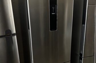 MENOR PREÇO NESSA GELADEIRA Geladeira Electrolux 1p 400l Ib6s Inox Bivolt POR  3…