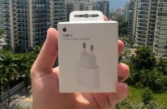 PODIA VIR JUNTO COM O CELULAR NÉ DONA APPLE Adaptador de corrente Apple USB-C de…