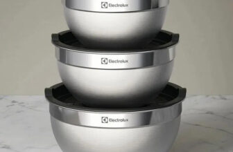 MENOR PREÇO REGISTRADO NAS CUMBUCAS Conjunto com 3 Bowls Tigelas Inox e Tampa Pl…