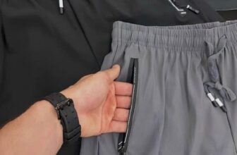 COM ZÍPER E TUDO Short com 2 Bolsos de Zíper Secagem Rápida DE 45 | POR 30 CUPOM…