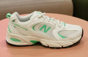 MENOR PREÇOOOO REGISTRADO Tênis New Balance 530 Creme e Verde DE 555 | POR 359,9…