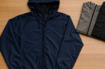 PRA TU PODAR ATÉ O VENTO Jaqueta Corta Vento Masculina Impermeável DE 69 | POR 3…