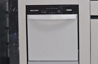 VAI DAR ATÉ VONTADE DE LAVAR A LOUÇA Lava Louças Brastemp Cinza Metálico 8 Servi…