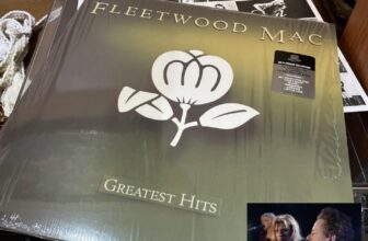 QUEM SABE, SABE Greatest Hits – Fleetwood Mac [Disco de Vinil] DE 323 | POR 145,…