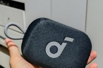 DA UMA BARUIADINHA LEGAL  Caixa De Som Bluetooth Portátil Soundcore By Anker Sel…