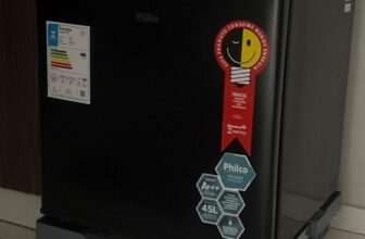 IMAGINA UM DESSE NO QUARTO Frigobar Philco 45 Litros 127v DE 799 | POR 459 no Pi…