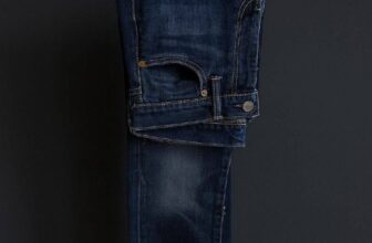 A BOA DO DIA-A-DIA Calça Jeans Tradicional Corte Reto DE 55 | POR 43 CUPOM: NAES…