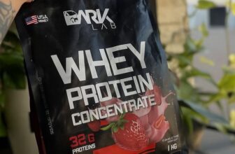 ESSE NESQUIK TE DEIXA GRANDÃO Whey Protein Concentrado 1kg Dark Lab DE 234 | POR…