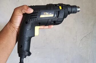 CUIDADO COM O CANO Furadeira Elétrica de Impacto 550w 3/8 10mm Profissional The …