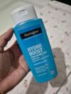 NÃO QUERO VER NINGUÉM COM A PELE RESSECADA Hidratante Corporal NEUTROGENA® Hydro…