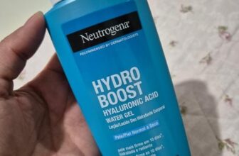 NÃO QUERO VER NINGUÉM COM A PELE RESSECADA Hidratante Corporal NEUTROGENA® Hydro…
