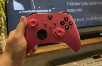 SEGUNDA USAMOS ROSA Controle sem fio Xbox Deep Pink DE 599 | POR 279 no Pix Resg…