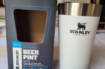 JÁ MARCA O CHURRASCO COM OS AMIGOS DO BEACH Copo Térmico Stanley 473ml DE 79 | P…