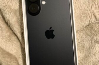 Apple iPhone 16 (256 GB) DE 7.599 | POR 4.949,10 no Pix https://amzn.to/4rNJyn7…