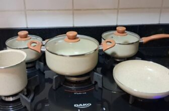 JOGUE FORA SUAS PANELAS VELHAS DE GUERRA Jogo com 5 Panelas Antiaderentes de Rev…