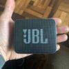 JÁ SEPARA AQUELA PLAYLIST Caixa de Som Bluetooth JBL Go DE 219 | POR 167,54 no P…