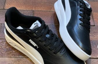 PUMINHA DE COURO É PRA QUEM SABE SER ESTILOSO Tênis Puma Court Classic Clean DE …