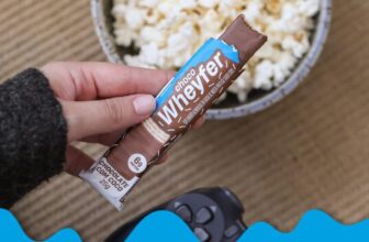 CUIDADO: ISSO VICIA +Mu Chocowheyfer Proteico Sabor Chocolate com Coco 300g com …