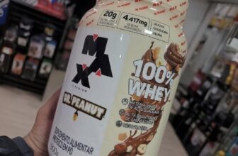WHEY GOSTOSINHO DEMAISSSSS 100% Whey Max Titanium x Dr. Peanut (900g), Sabor Bue…