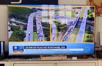 NO PRECINHO CAMARADA Smart TV 60″ Philco QLED Roku Dolby Audio DE 3.912 | POR 1….