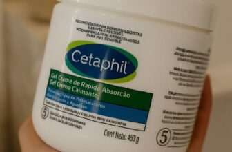 O BRABO DA HIDRATAÇÃO Gel Creme Hidratante Corporal Cetaphil 453g DE 99 | POR 59…