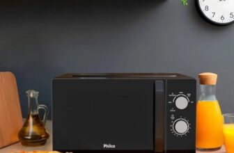 Micro-ondas Philco 20L Preto Painel Mecânico DE 579 | POR 339 em 7x CUPOM: DENN…