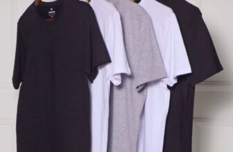 A ESCALA 5X2 Kit Com 5 Camisetas Masculinas Básicas Hering DE 250 | POR 118,99 e…