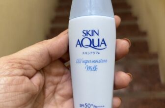 UM DOS MELHORES DO MERCADO SKIN AQUA Super Moisture Milk 40g – Protetor Solar Fa…