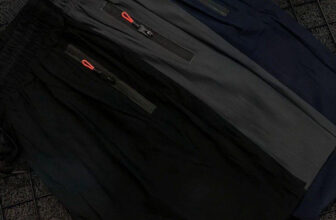 COM ZÍPER PRA VOCÊ NÃO DEIXAR O BOLSO PRA FORA Kit com 3 Bermudas Ziper Dry-Fit …