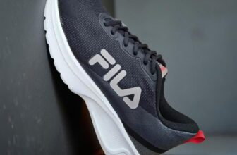 Tênis Fila Vector – Três Opções de Cores DE 392,42 | POR 161,49  CUPOM: TUDOOFF…