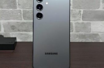 E VOCÊ AI COM ESSE CELULAR DE BOTÃOsomente no app Samsung Galaxy S24 256GB DE 3….