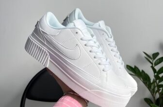 COISA LINDA DA VIRGULA Tênis Nike Court Legacy Lift DE 649 | POR 297 em 6x CUPOM…