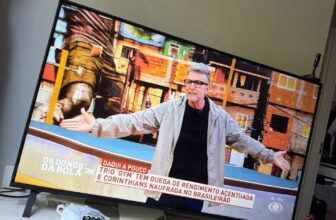 TEU TIME TALVEZ NÃO MELHORE, MAS A IMAGEM VAI TÁ ÓTIMA Smart TV LG 4K AI 55″ 202…