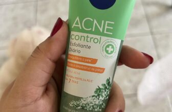 CUIDE DESSE ROSTINHO NIVEA Esfoliante Facial Acne Control 75ml DE 30,51 | POR 16…