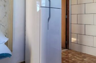 TA INDO MORAR SÓ MEU FI? Geladeira Electrolux Cycle Defrost 260L Duplex 127 Volt…