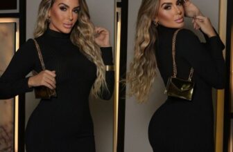 PRA ELAS  Vestido Midi Canelado Gola Alta Amy POR 39,44 CUPOM: VESTIRBEM https:/…