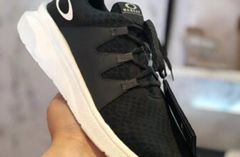 OAKLEYZÃO DA MASSA Tênis Oakley Feel II DE 400 | POR 194,65 CUPOM: MODAAQUINOMEL…