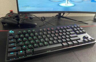 Teclado Mecânico Gamer Logitech G PRO com Layout US DE 699,90 | POR 369 até 7x …