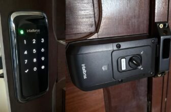 Fechadura Digital de Sobrepor Touch Screen FR 101 Intelbras POR 241,50 até 6x C…