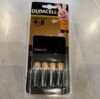 Duracell Carregador de Pilhas Recarregáveis AA e AAA Com 4 Pilhas AA Inclusas –…